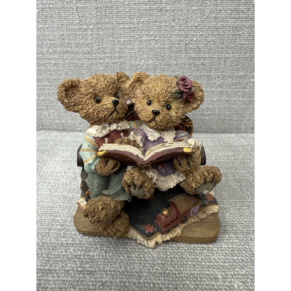 Home Interiors 2001 Study Buddies Kuddles Korner Collectible Figurine #11298-01
